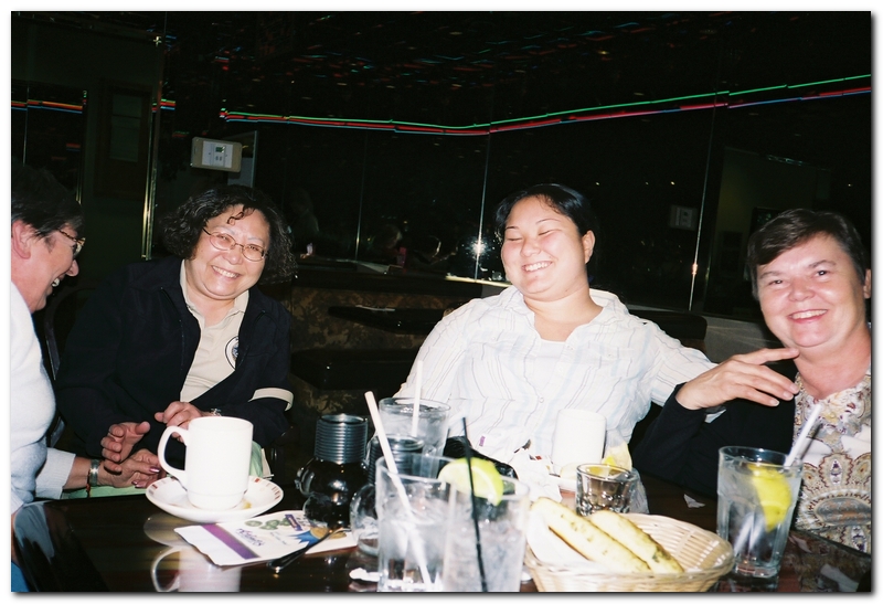 reunion-2006ladies_007